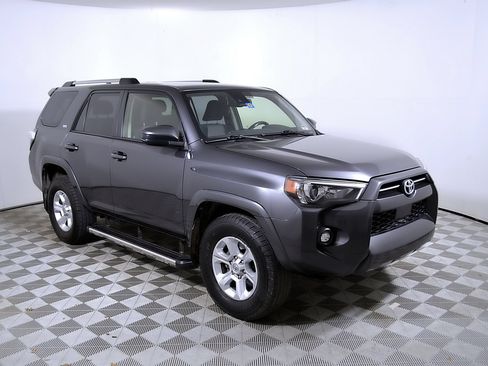 Used 2021 Toyota 4Runner SR5 RWD image 6