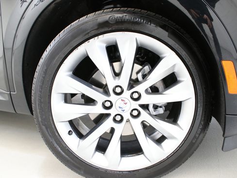 Used 2022 Buick Envision Avenir w/ Technology Package II AWD/4WD image 35