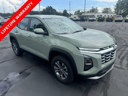 New 2026 Chevrolet Equinox LT image 8