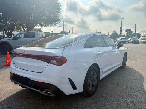 Used 2024 Kia K5 LXS FWD image 3