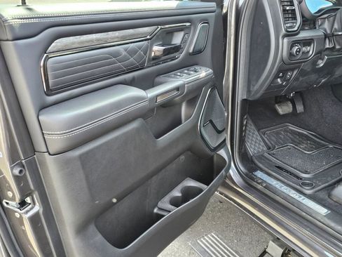 New 2025 RAM 1500 Limited image 19