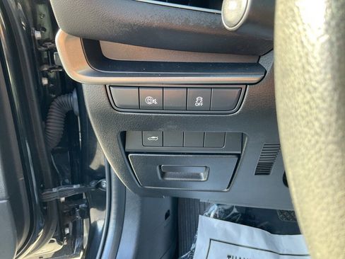 Used 2024 MAZDA MAZDA3 s image 6