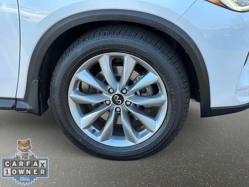 Used 2022 INFINITI QX50 Luxe w/ Cargo Package AWD/4WD image 11