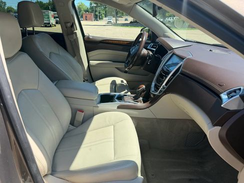 Used 2014 Cadillac SRX Luxury FWD image 19