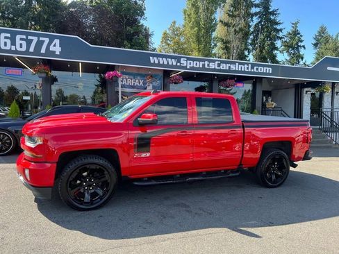 Used 2016 Chevrolet Silverado 1500 LT w/ Rally 2 Edition image 2
