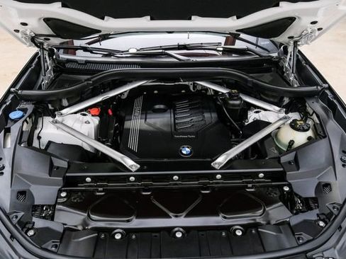 Used 2020 BMW X5 xDrive40i w/ Convenience Package image 72