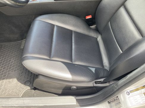Used 2014 Mercedes-Benz C 300 4MATIC Sedan image 15