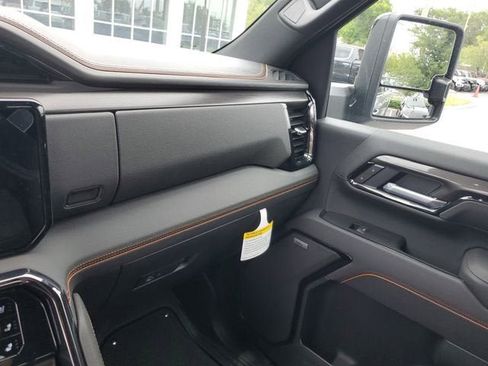 New 2026 GMC Sierra 2500 AT4 w/ AT4 Premium Plus Package AWD/4WD image 27
