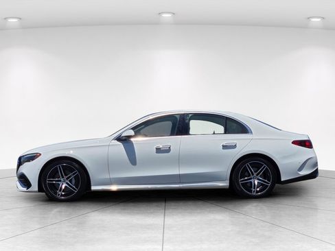 Used 2025 Mercedes-Benz E 350 Sedan w/ Winter Package image 7