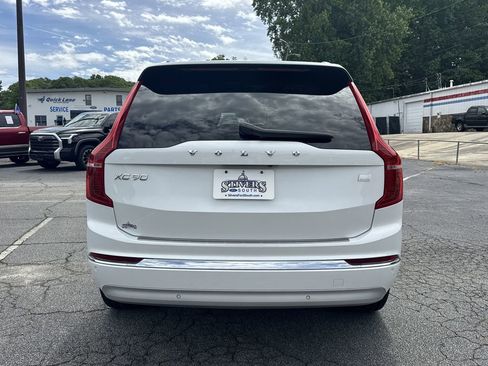 Used 2022 Volvo XC90 T8 Inscription w/ Advanced Package AWD/4WD image 6