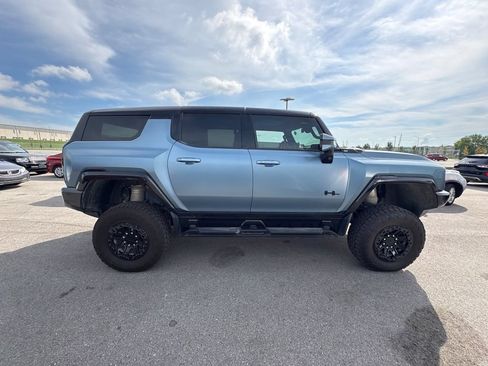 Used 2024 GMC Hummer EV 3X w/ Omega Edition AWD/4WD image 7