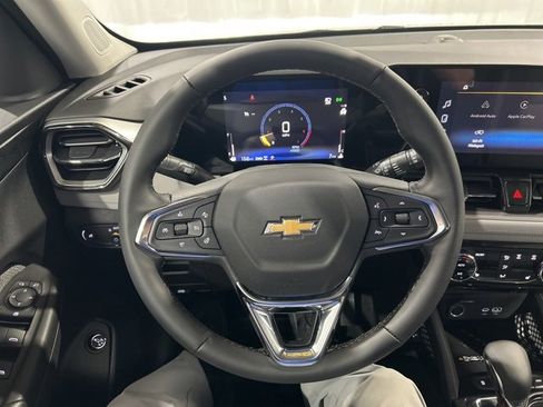 New 2025 Chevrolet TrailBlazer LT w/ Convenience Package image 17