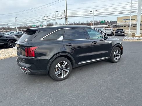 Used 2023 Kia Sorento SX Prestige image 7
