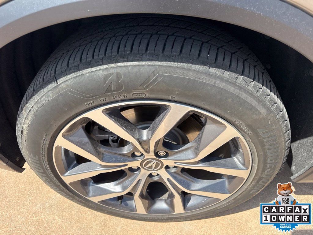 Used 2023 Acura MDX w/ Technology Package AWD/4WD image 35