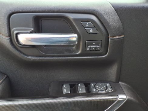 Used 2019 GMC Sierra 1500 AT4 w/ AT4 Premium Package AWD/4WD image 7
