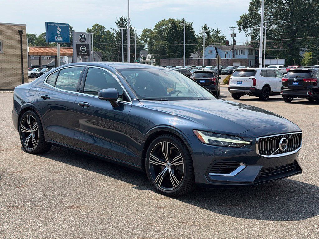 Used 2019 Volvo S60 T8 Inscription AWD/4WD image 5