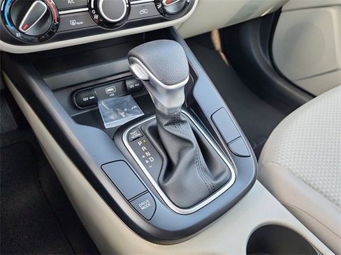 New 2025 Kia Soul LX w/ LX Technology Package image 22