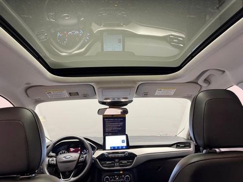 Used 2022 Ford Escape SEL image 28