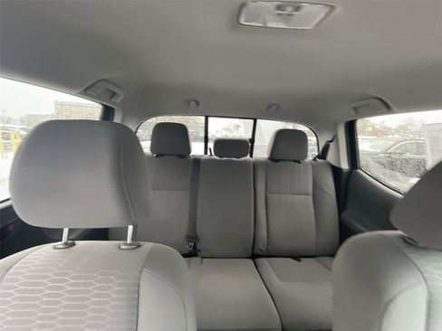 Used 2017 Toyota Tacoma SR5 image 27