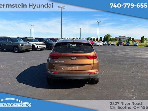Used 2019 Kia Sportage LX FWD image 11