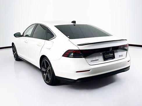 Used 2024 Honda Accord Sport image 5