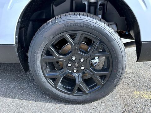 New 2026 Ford Maverick Lariat AWD/4WD image 21