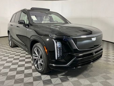 New 2026 Cadillac Vistiq Premium Luxury w/ LPO, Floor Liner Package AWD/4WD image 3
