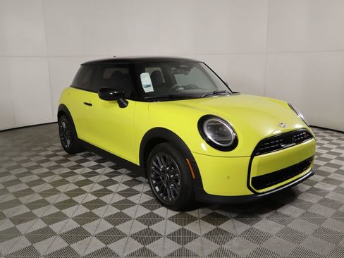 New 2026 MINI Cooper S image 3