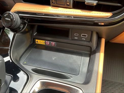 Used 2025 Lexus NX 350 AWD w/ Accessory Package (2T) image 16