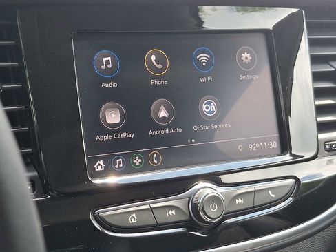 Used 2022 Buick Encore Preferred w/ Safety Package image 25