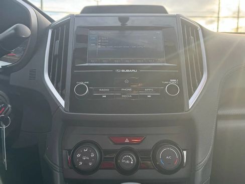 Used 2018 Subaru Impreza 2.0i Premium image 23