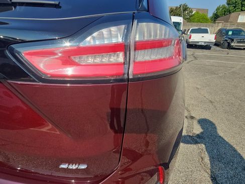 Used 2024 Ford Edge SEL AWD/4WD image 33