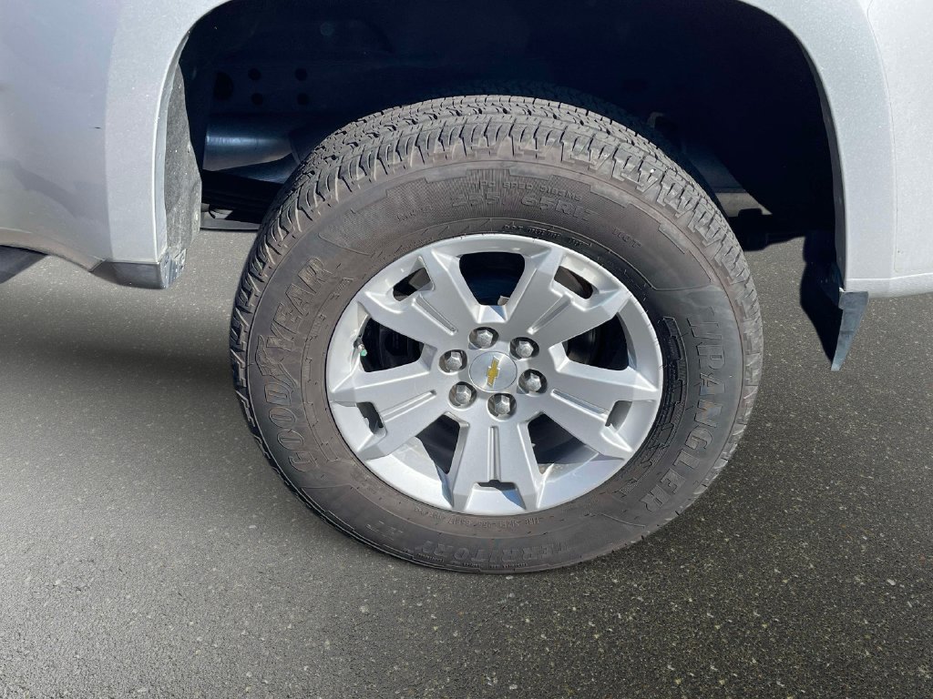 Used 2018 Chevrolet Colorado LT w/ LT Convenience Package RWD image 7