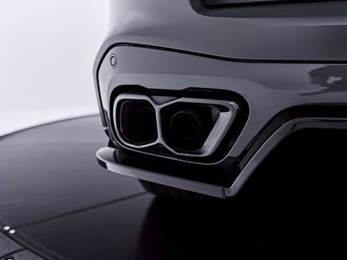 Used 2026 BMW X5 M60i AWD/4WD image 30