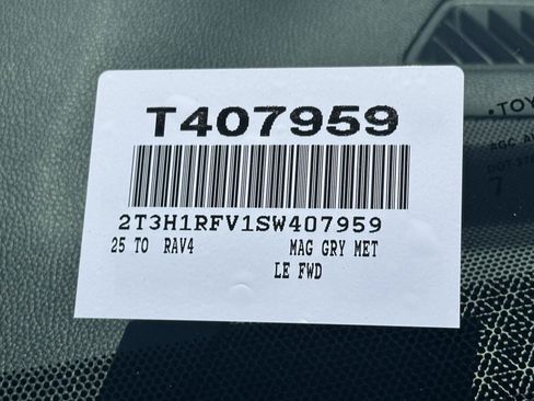 Used 2025 Toyota RAV4 LE FWD image 15