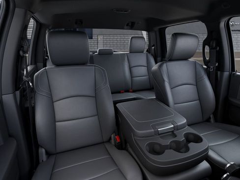 New 2025 RAM 2500 Tradesman w/ Chrome Appearance Group image 16