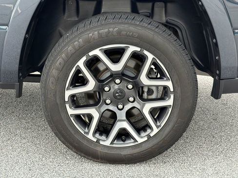 Used 2025 RAM 1500 Laramie w/ Trailer Tow Group AWD/4WD image 19