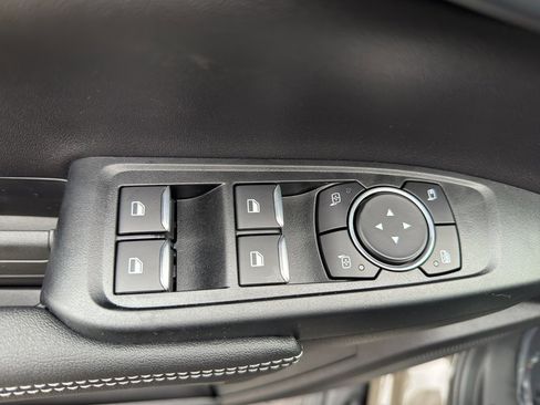 New 2025 Ford Ranger Lariat w/ FX4 Off-Road Package image 13