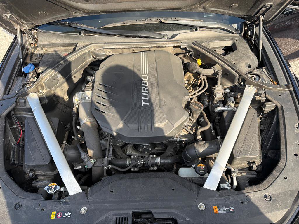 Used 2020 Genesis G70 3.3T RWD image 10