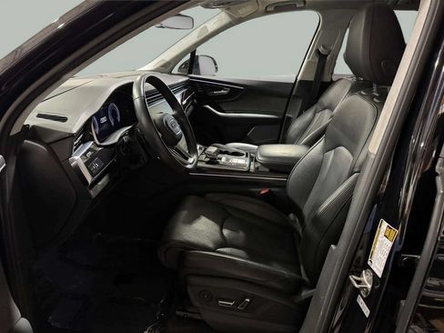 Used 2020 Audi Q7 3.0T Prestige w/ Prestige Package AWD/4WD image 5