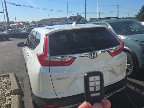 Used 2018 Honda CR-V EX image 9