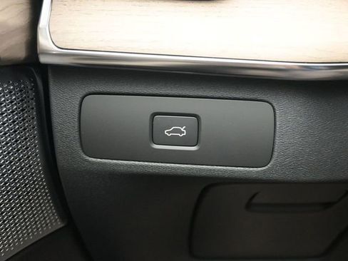 New 2026 Volvo XC90 B6 Ultra w/ Lounge Package image 29