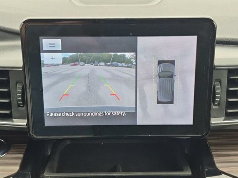 Used 2021 Ford Explorer Limited w/ Hybrid Equipment Group 310A RWD image 28