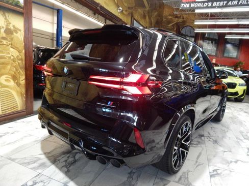 Used 2025 BMW X5 M Competition w/ Executive Package image 5