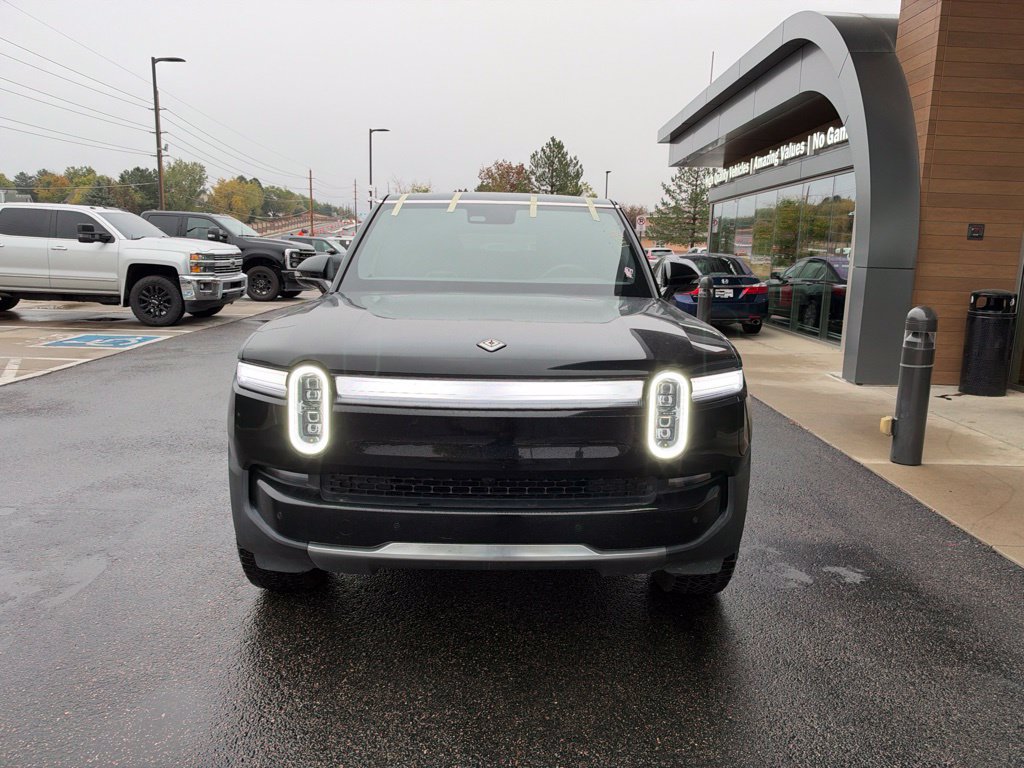 Used 2025 Rivian R1S Adventure Dual AWD/4WD image 3