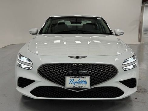 Used 2026 Genesis G70 2.5T image 7
