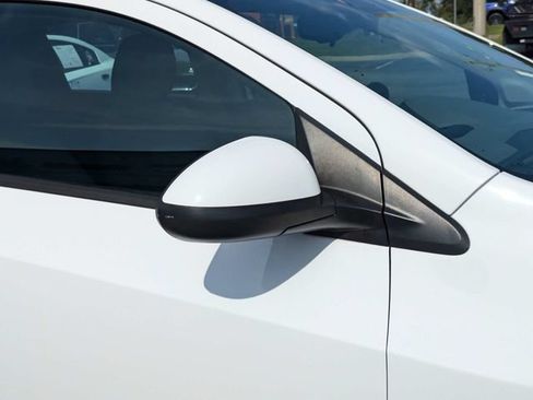 Used 2019 Chevrolet Sonic LT FWD image 13
