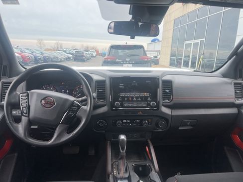Used 2022 Nissan Frontier PRO-4X w/ Off-Road Protection Package image 9