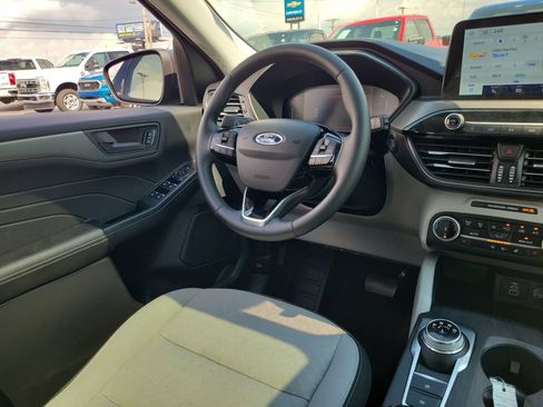 Certified 2026 Ford Escape Active w/ Cold Weather Package AWD/4WD image 13