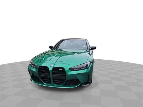 Used 2023 BMW M3 image 3